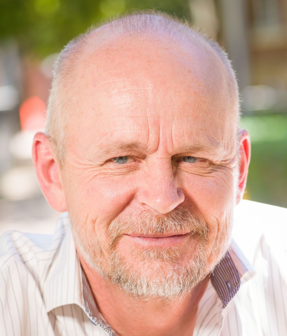 Per Davidsson liten